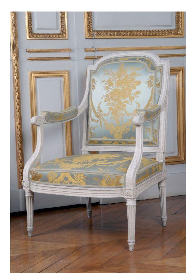 Fauteuil à la reine